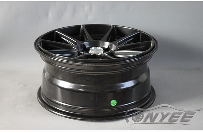 картинка Новые диски XXR 527 R17 4x100/114,3 ET30 J8,25, черные глянцевые магазин  StreetTuning 