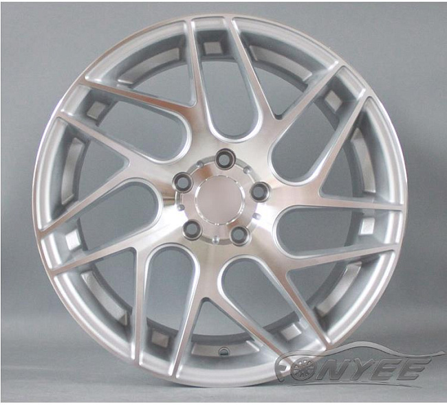 картинка Новые диски Stuttgart ST12 R18 5x112-4x108 ET40 J8,5 серебристые магазин  StreetTuning 