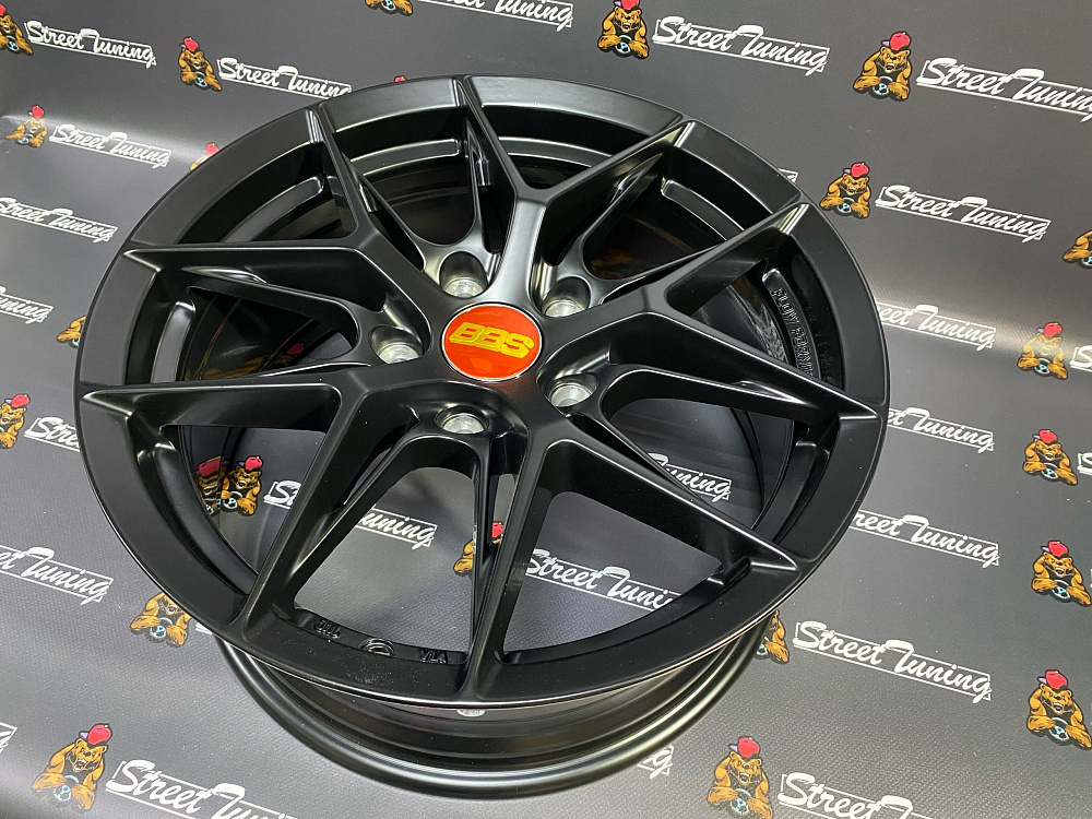 картинка Новые диски HRE FF65 R16 J7 ET35 5x114.3 Black Mat от магазина  StreetTuning