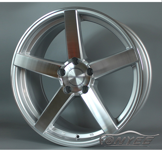 картинка Новые диски Vossen CV3 Replica R20 5X114,3 ET40 J10 серебро магазин  StreetTuning 