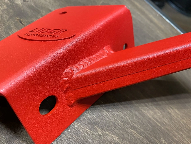 картинка Усилитель кронштейна крепления поперечной реактивной тяги Ваз 2101-07 магазин  StreetTuning 