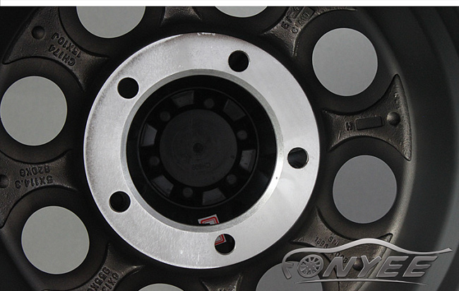 картинка Новые диски Fuel D525 R15 5x114,3 ET0 J8 черный мат магазин  StreetTuning 