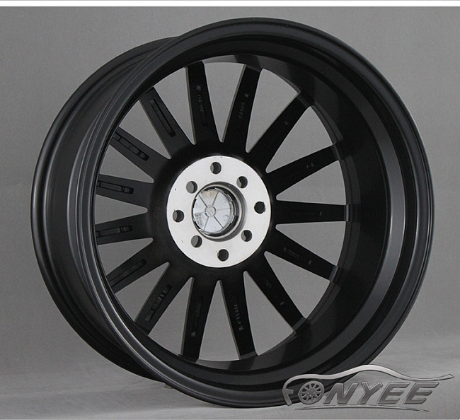 картинка Новые диски Vossen VFS2 Replica R17 4X100/4X114,3 ET42 J7,5 черный мат магазин  StreetTuning 