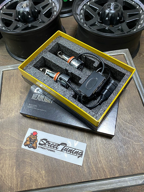 картинка Мини Bi-Led лампы Sanvi - H11 5500к, комплект 2 шт магазин  StreetTuning 