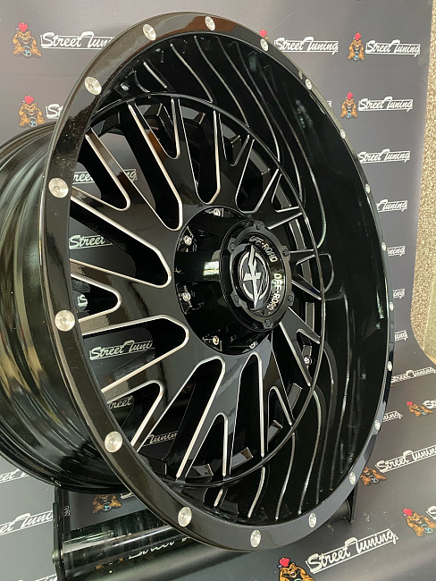 картинка Новые диски XF-OFF-ROAD R20 J10 ET-12 5X150/5X139.7 магазин  StreetTuning 