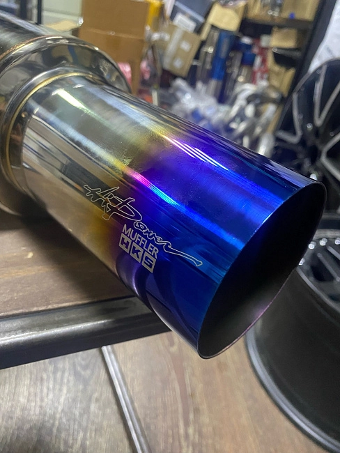 картинка Прямоточная банка HKS Style серии Jasma, D - 63 x 89 мм с напылением магазин  StreetTuning 