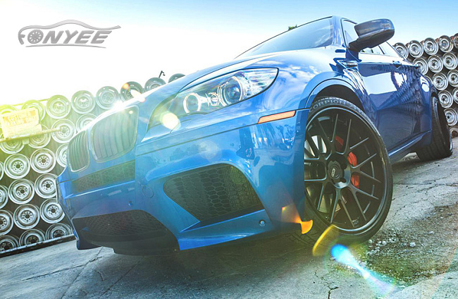 картинка Новые диски XXR 530 R17 4X100/114.3 ET35 J8,25, черные глянцевые магазин  StreetTuning 