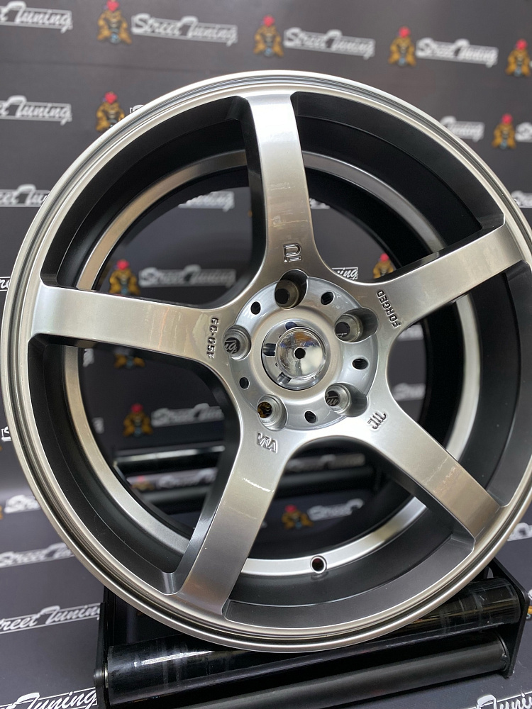 картинка Новые диски Prodrive CG05 R17 J8 ET35 5x114.3 Hyper Black от магазина  StreetTuning