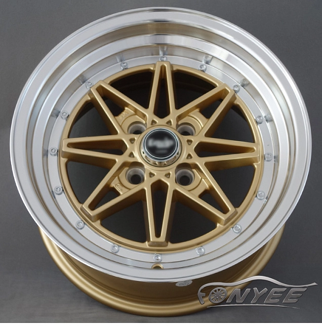 картинка Новые диски Equip 03 R15 4x100 ET25 J8 золото + полированная полка магазин  StreetTuning 