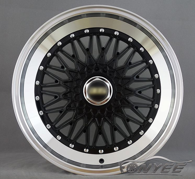 картинка Новые диски BBS RS R18 4X114,3/4X100 ET30 J8 черный глянец + полированная полка магазин  StreetTuning 