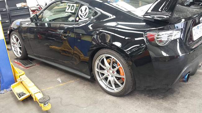 картинка Новые диски Rays G25 R18 5X114,3 ET38 J8 серебро магазин  StreetTuning 