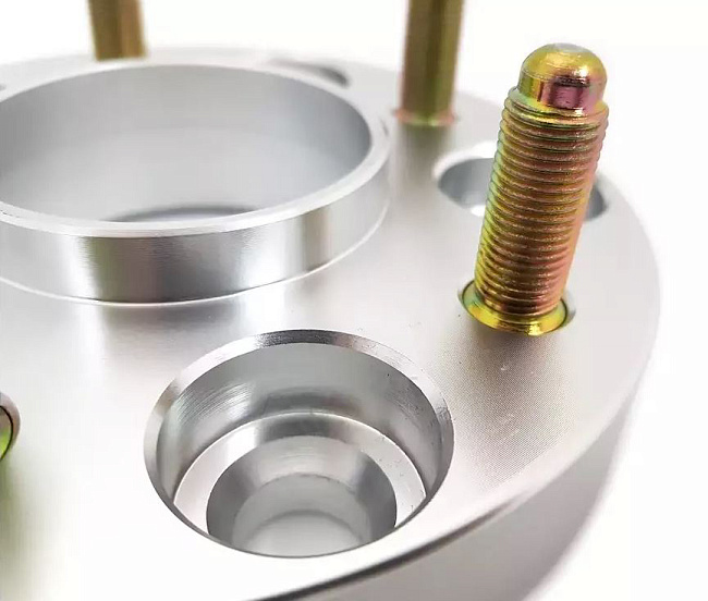 картинка Проставка Starleks 15 мм 5x114.3 12x1.25 цо 56,1 - Silver магазин  StreetTuning 