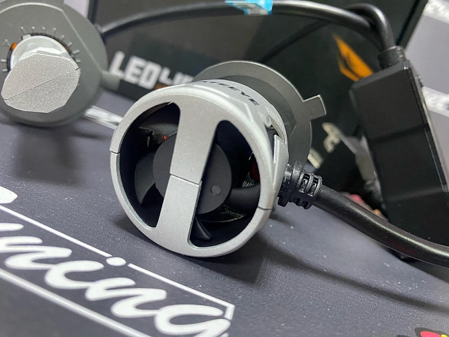 картинка Автомобильные светодиодные лампы FATEEYE F27 Led - H4 6500к магазин  StreetTuning 