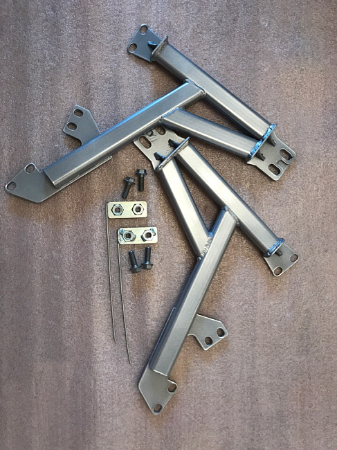 картинка Комплект усилителей (2 распорки) под передние крылья для Subaru Legacy BL,BP магазин  StreetTuning 