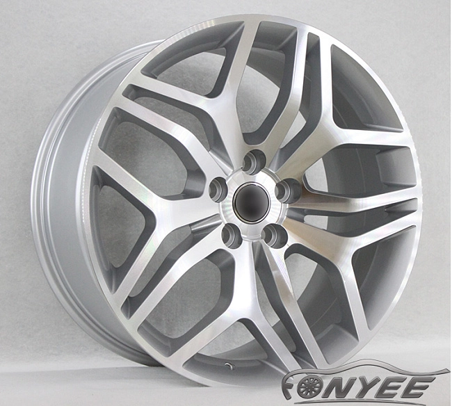 картинка Новые диски Range Rover Evoque Wheels R20 5x120 ET45 J9,5 серебро магазин  StreetTuning 