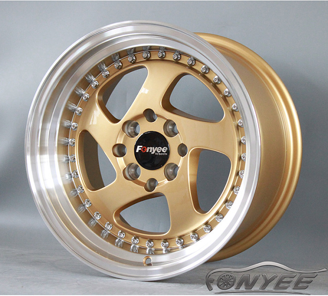 картинка Новые диски Rotiform TMB Flat R18 5х100/114,3 ET30 J8,5 золото + полированная полка магазин  StreetTuning 