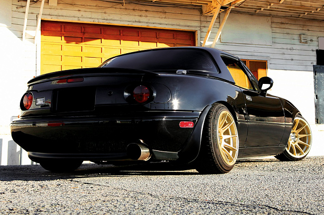 картинка Новые диски XXR 527 R18 5x100/114,3 ET20 J9,75, золотые магазин  StreetTuning 