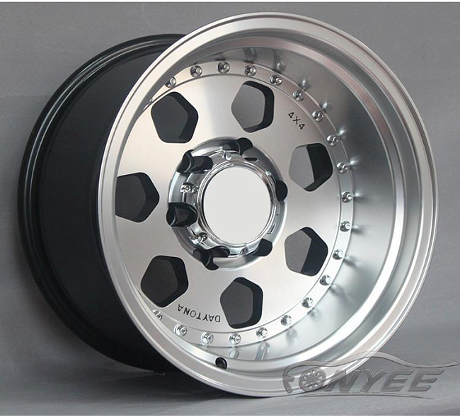 картинка Новые диски Daytona R16 6х139,7 ET-44 J10 серебристые магазин  StreetTuning 