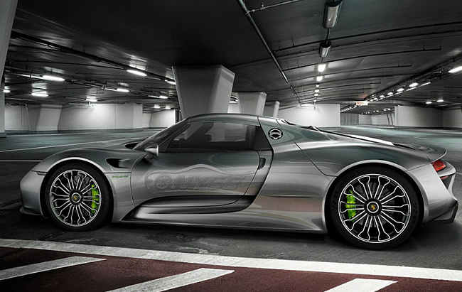 картинка Новые диски Porsche модель 3 R20 5X130 ET45 J9 черный + серебро магазин  StreetTuning 