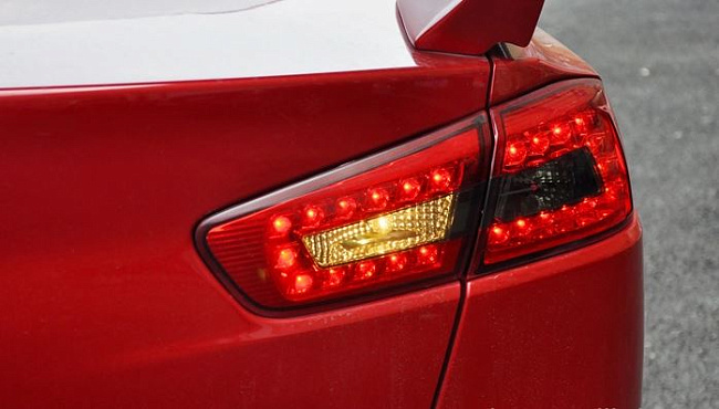 картинка Задние фары для Mitsubishi Lancer 2007-2016 г магазин  StreetTuning 