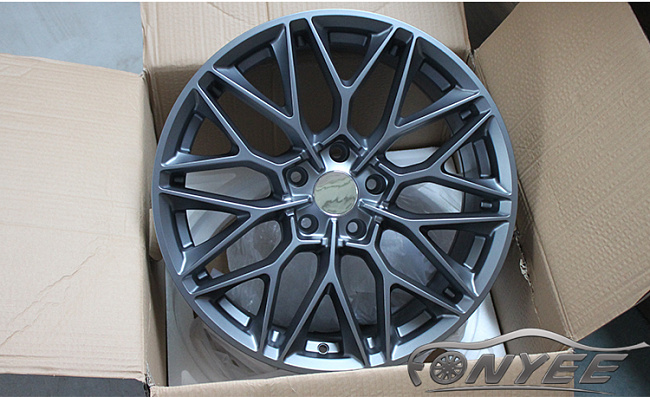 картинка Новые диски HRE P200 Replika R18 4X108 ET25 J8, серые магазин  StreetTuning 