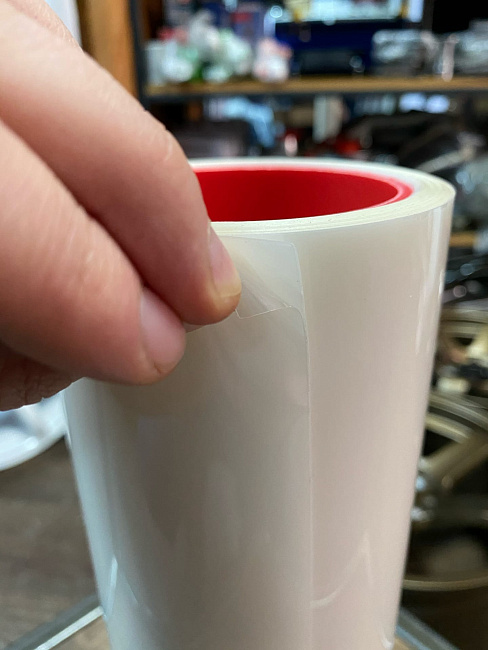 картинка Защитная полиуретановая пленка Carbins для фар PPF прозрачная магазин  StreetTuning 