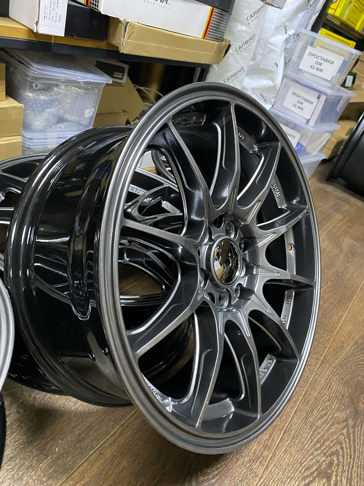 картинка Новые диски OZ RACING R16 J7 ET38 4x100/4X114.3 Hyper Black от магазина  StreetTuning