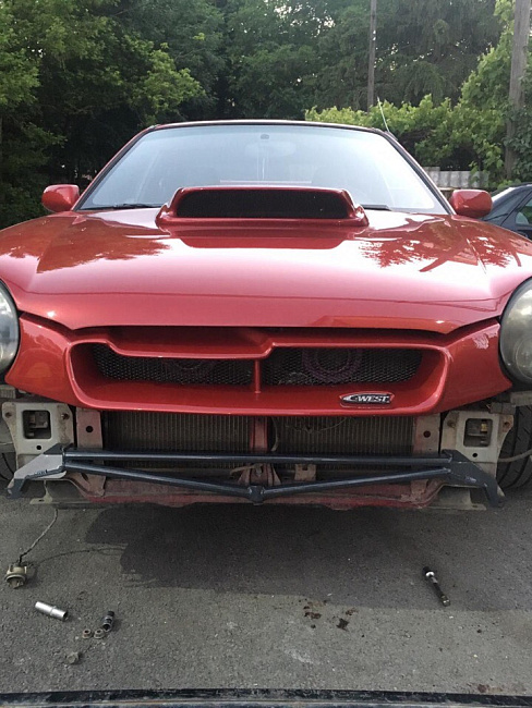 картинка Распорка передних лонжеронов для Subaru Impreza GD,GG 2000-2007 год магазин  StreetTuning 