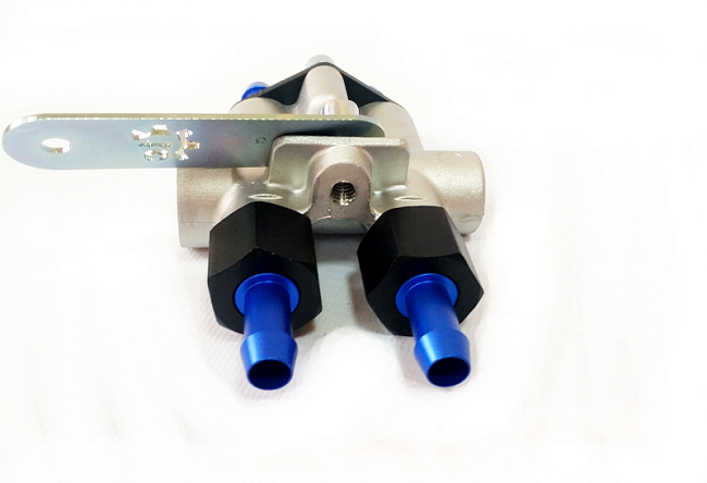 картинка Термостат АКПП Behr TO975 со штуцерами магазин  StreetTuning 