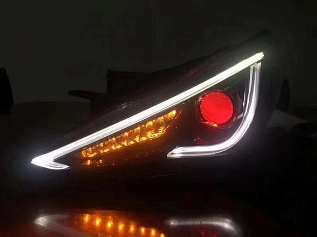 картинка Передние фары для Hyundai Sonata 2009-2014 г магазин  StreetTuning 