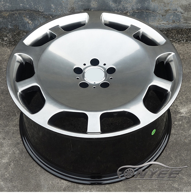 картинка Новые диски для Mercedes в стиле Maybach Replika s600 R20 5X112 ET35 J9,5 серебро магазин  StreetTuning 