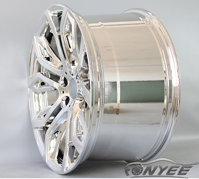 картинка Новые диски BMW модель 1 R20 5X120 ET35 J10,5 хром серебро магазин  StreetTuning 