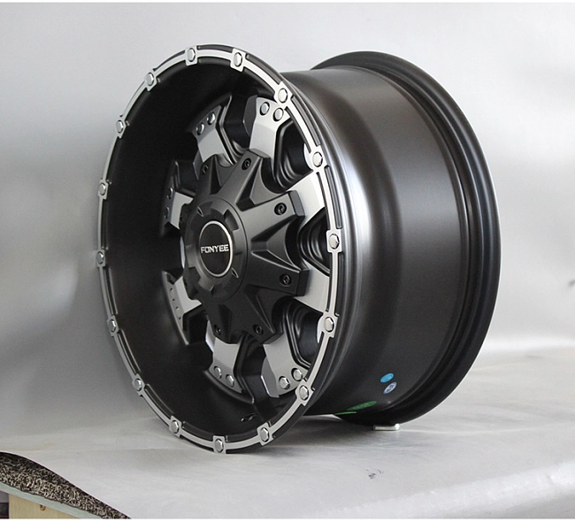 картинка Новые диски Fonyee Off-Road R17 6X139,7 ET0 J9 черный мат + серебро магазин  StreetTuning 