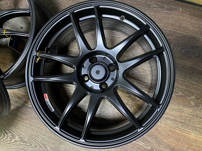 картинка Новые диски Work Emotion Cr-kiwami R17 J7,5 ET40 4X100 , черные. магазин  StreetTuning 