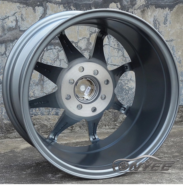 картинка Новые диски Spoon R15 4x100-114,3 ET10 J8 серебро магазин  StreetTuning 