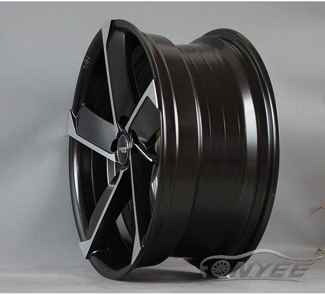картинка Новые диски Fondmetal 7900 R19 5x112 ET35 J8,5 черные + серебро магазин  StreetTuning 
