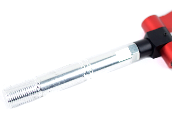 картинка Буксировочное кольцо Benen Style красное - резьба 22 мм магазин  StreetTuning 