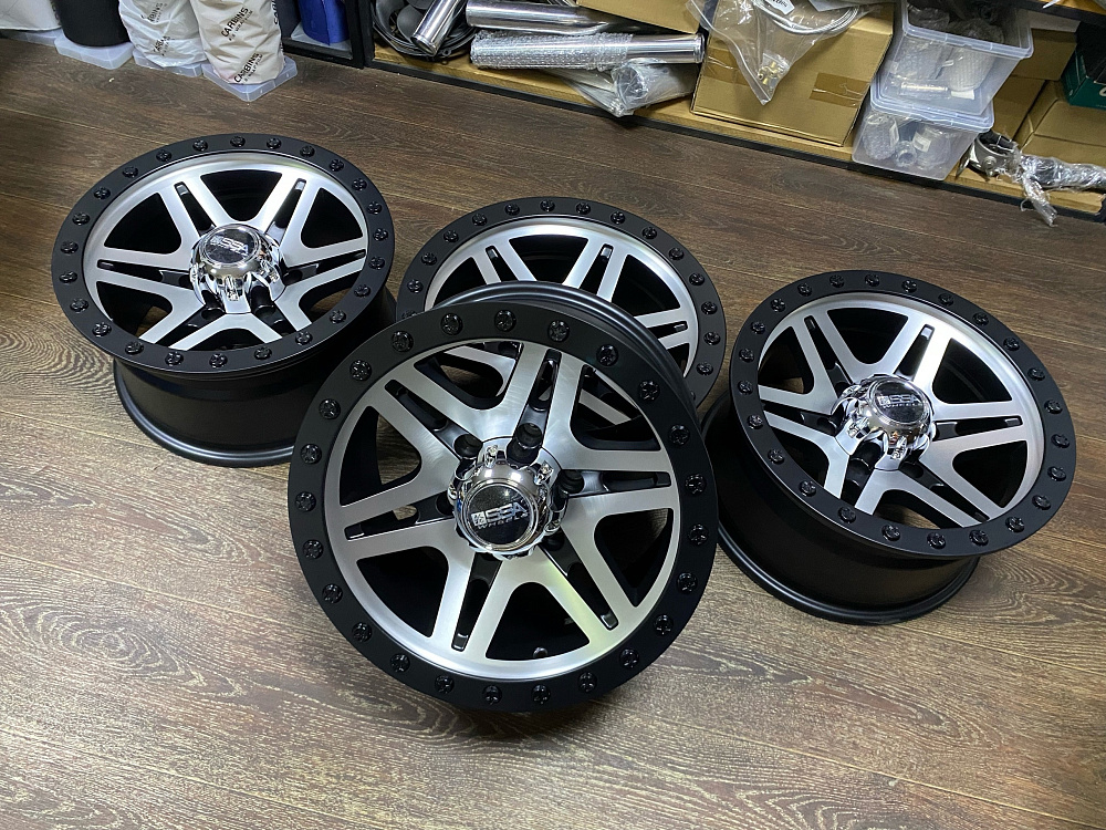 картинка Новые диски MVF 957 R16 J8 ET-25 6x139.7 от магазина  StreetTuning