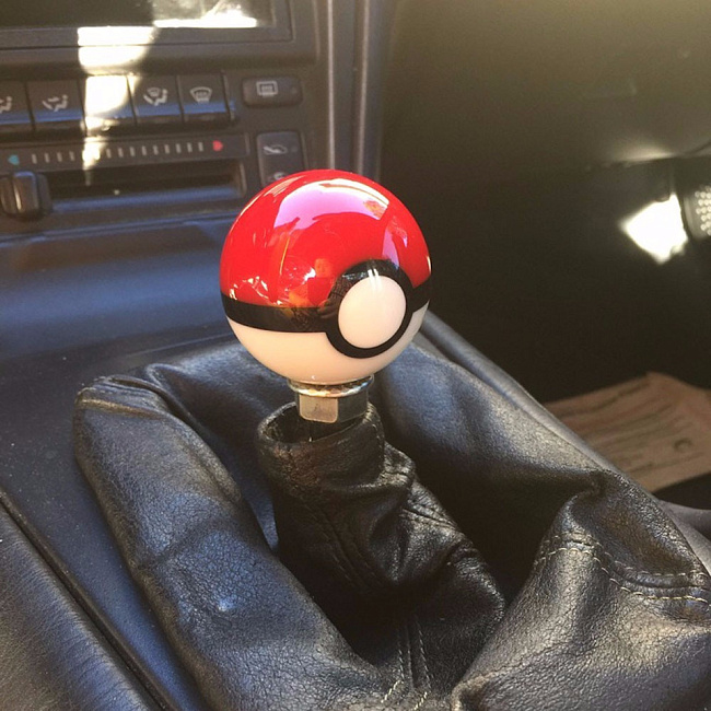 картинка Ручка КПП Pokemon PokeBall M12X1,25 магазин  StreetTuning 