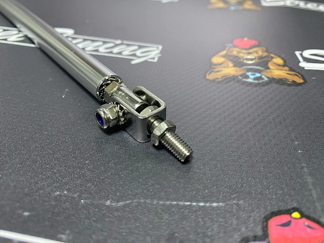 картинка Крепеж губы бампера 150 мм, универсальный, серебряная, 2шт магазин  StreetTuning 