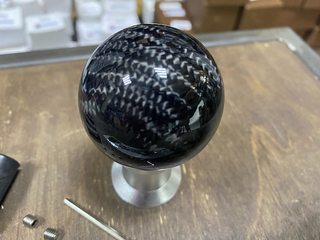 картинка Ручка КПП "Шарик", под карбон. магазин  StreetTuning 