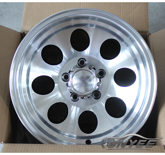 картинка Новые диски GT wheels style 2 R15 5x114,3 ET-20 J8 серебро + черный магазин  StreetTuning 