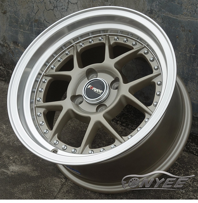 картинка Новые диски Fonyee R15 4x100 ET15 J8 серый + полированная полка магазин  StreetTuning 