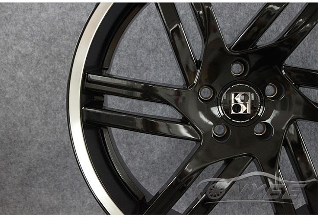 картинка Новые диски Koko Kuture Spline R20 5х112 ET25 J8,5 черный глянец магазин  StreetTuning 
