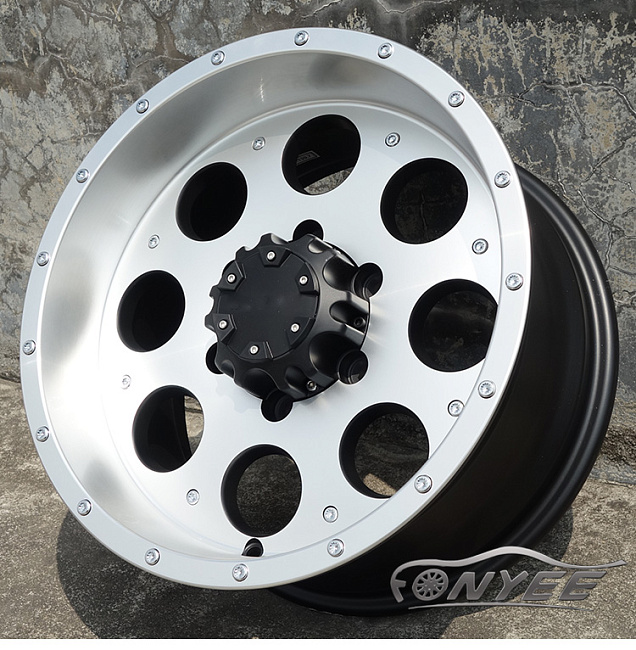 картинка Новые диски MVF-962 R16 5X150 ET-25 J8 черный мат + серебро магазин  StreetTuning 