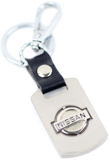 картинка Брелок "Nissan" магазин  StreetTuning 