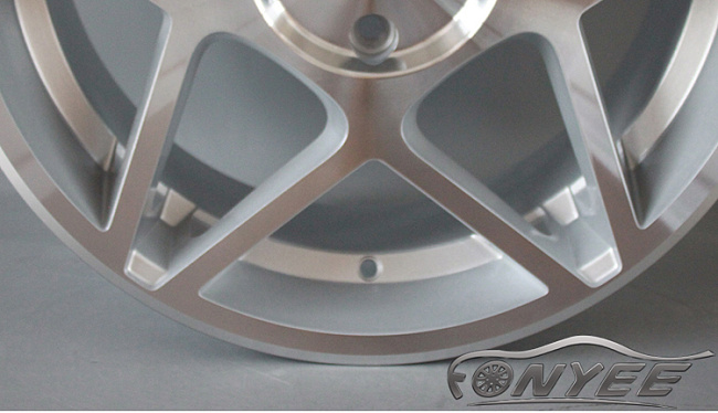 картинка Новые диски 3SDM 0.08 R17 4x100-4x114,3 ET35 J8 серебряные магазин  StreetTuning 