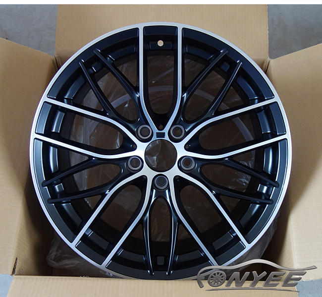 картинка Новые диски BMW Double Spoke 405M R19 5x120 ET35 J9,5 черный мат + серебро магазин  StreetTuning 