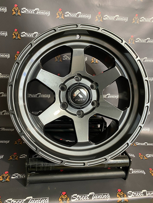 картинка Новые диски Fuel D572 R17 J9 ET(-12) 6x139.7 Grey магазин  StreetTuning 