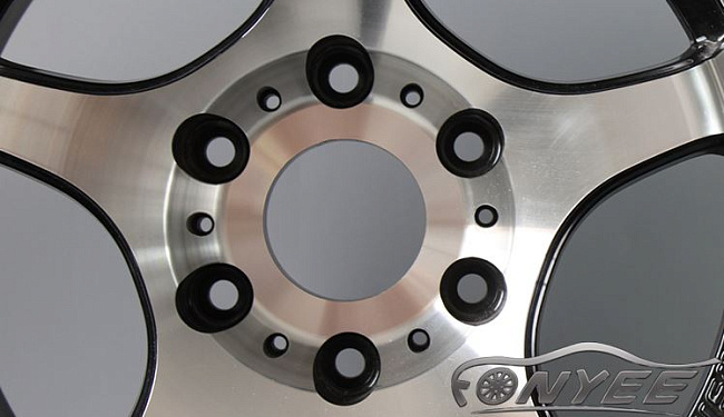 картинка Новые диски Monoblock A-TECH 6х139,7 ET25 J8 черные + серебро магазин  StreetTuning 